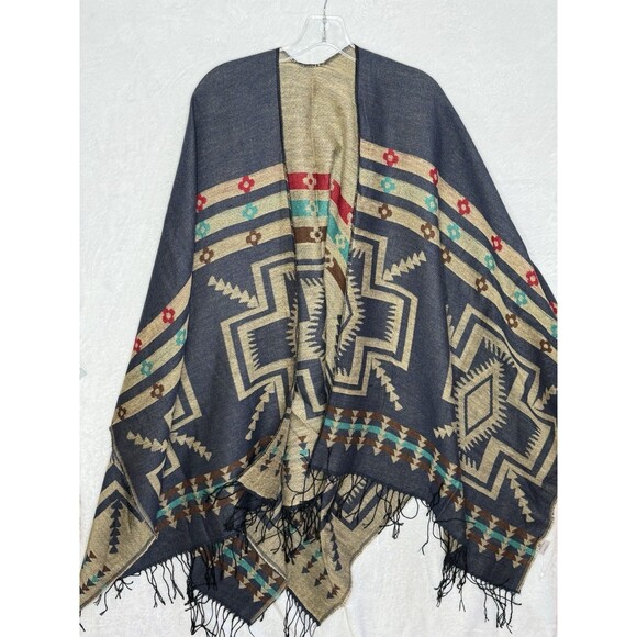Urban CoCo Shawl Poncho Wrap Cape Reversible Fringe Tassel Aztec Western - Picture 4 of 13